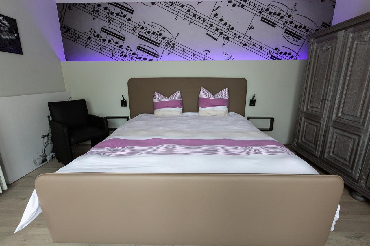 Bed 'N Blues **** Villa Halen Eksteriør bilde